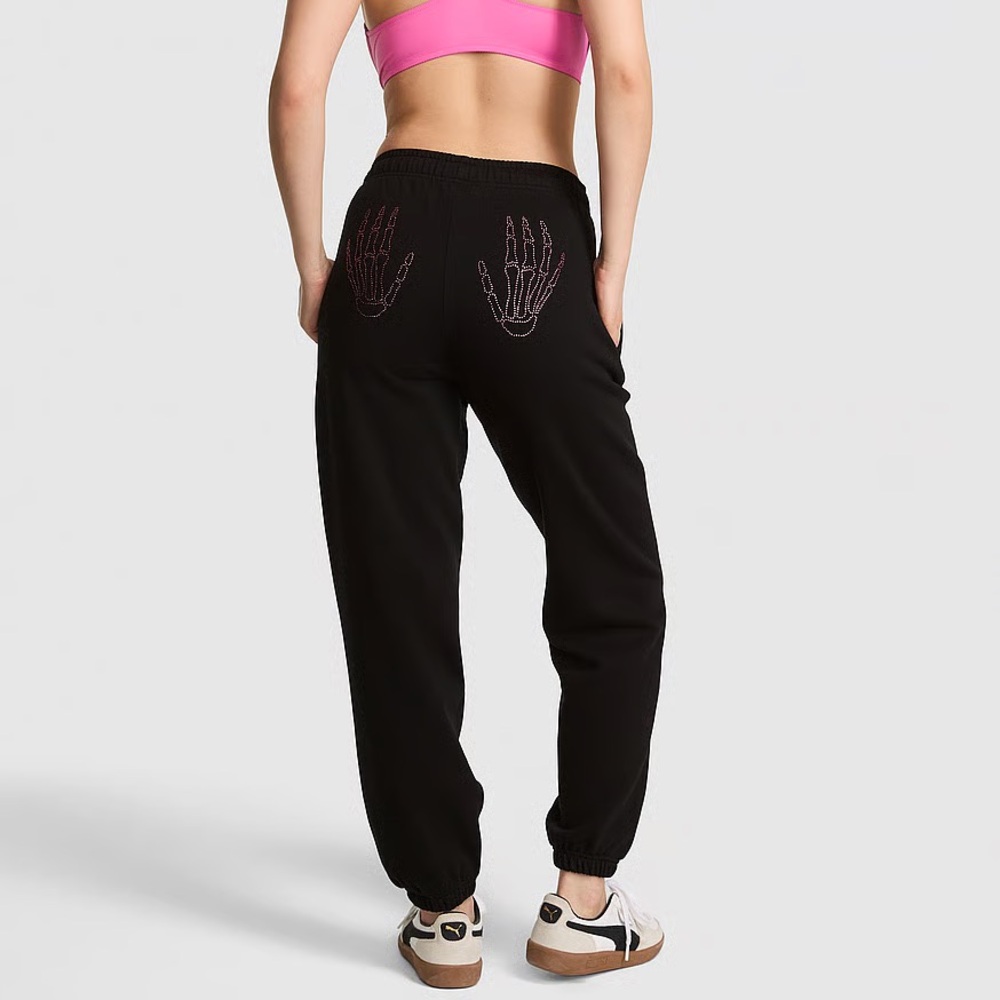 NWT VS Pink Ivy Fleece Campus Sweatpants Halloween Skeleton Hands Pink Bling S